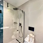 Lavish Residences - Agias Sofias Apartman Szaloniki