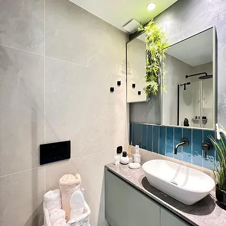 Lavish Residences - Agias Sofias * Tesalónica