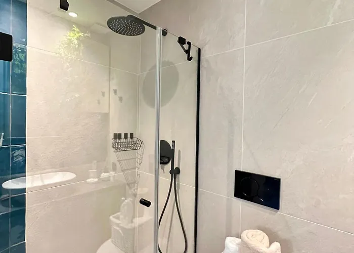 Lavish Residences - Agias Sofias Apartment Thessaloniki